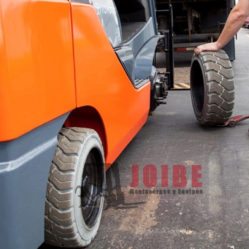 Llantas para Montacargas